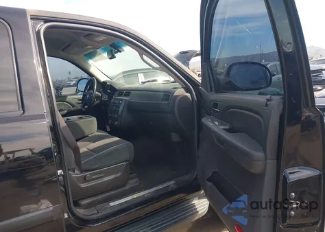 2007 Chevrolet Avalanche 1500 Ls z USA, uszkodzony, nr VIN 3GNFK12397G182991